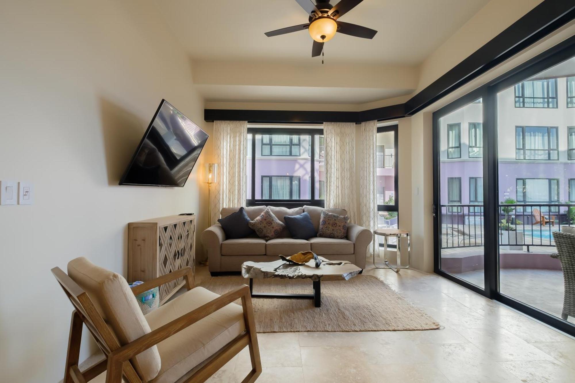 Diamante Beachfront Suites San Pedro  Luaran gambar